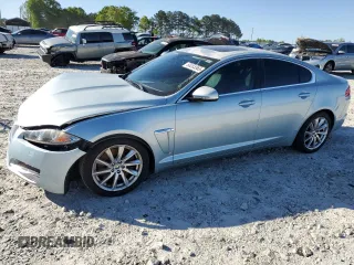 2012 Jaguar XF z VIN SAJWA0FB2CLS35083, wystawiony jako Copart lot #53203365 z przebiegiem 61 329 mil mil oraz Tytuł czysty. Historia ofert i sprzedaży dostępna na DreamBid. Obrazek 1.