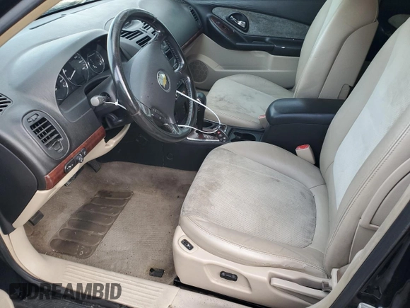 2006 Chevrolet Malibu Maxx LTZ z VIN 1G1ZU63826F159584, wystawiony jako Copart lot #79436354 z przebiegiem 184 016 mil mil oraz Szkoda całkowita • Salvage title. Historia ofert i sprzedaży dostępna na DreamBid. Obrazek 7.