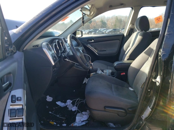 2006 Toyota Matrix STD with VIN 2T1LR32E66C557684, listed as a Copart auction lot 86281504 with 226,025 mi miles and Clean Title. Bid and sale history available at carsss.com. Image 7.