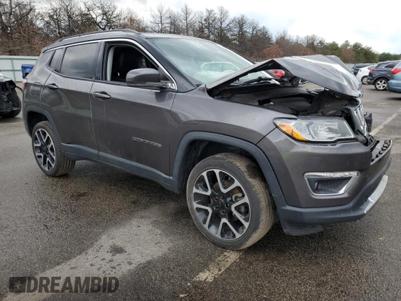 2018 Jeep Compass Limited with VIN 3C4NJDCBXJT470838, listed as a Copart auction lot 82395074 with 59,624 mi miles and Non Repairable. Bid and sale history available at DreamBid. Image 4.