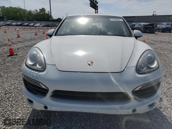2013 Porsche Cayenne S with VIN WP1AB2A20DLA81062, listed as a Copart auction lot 57402855 with 139,654 mi miles and Salvage title. Bid and sale history available at DreamBid. Image 5.