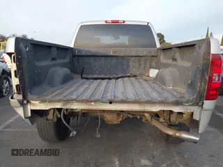 2010 Chevrolet Silverado 1500 LS with VIN 1GCSCREA5AZ217854, listed as a IAAI auction lot 41375606 with 94,776 mi miles. Bid and sale history available at carsss.com. Image 6.