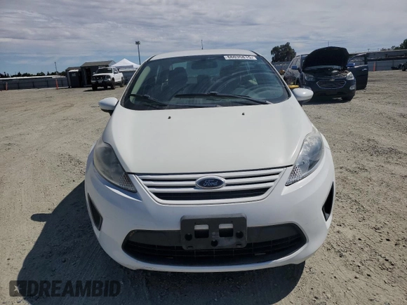 2013 Ford Fiesta S with VIN 3FADP4AJ3DM111257, listed as a Copart auction lot 66035815 with 43,216 mi miles and Clean title. Bid and sale history available at DreamBid. Image 5.