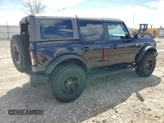 2022 Ford Bronco z VIN 1FMEE5DP4NLB67930, wystawiony jako Copart lot #54741955 z przebiegiem 8 087 mil mil oraz Szkoda całkowita • Salvage title. Historia ofert i sprzedaży dostępna na DreamBid. Obrazek 3.