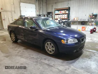 2008 Volvo S60 2.5T with VIN YV1RH592782677901, listed as a Copart auction lot 45883885 with 166,324 mi miles and Salvage Title. Bid and sale history available at carsss.com. Image 4.