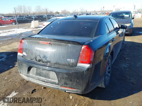2018 Chrysler 300 with VIN 2C3CCAGG7JH302352, listed as a IAAI auction lot 41626942 with 106,656 mi miles. Bid and sale history available at carsss.com. Image 4.