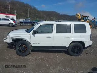 2017 Jeep Patriot 75th Anniversary with VIN 1C4NJRBB4HD138604, listed as a IAAI auction lot 41964927 with 96,035 mi miles and . Bid and sale history available at carsss.com. Image 15.