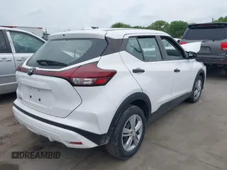 2022 Nissan Kicks S with VIN 3N1CP5BV7NL524872, listed as a IAAI auction lot 41886300 with 24,111 mi miles. Bid and sale history available at carsss.com. Image 4.