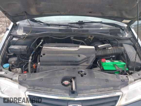 2003 Honda Odyssey EX-L with VIN 5FNRL18903B090800, listed as a IAAI auction lot 41843858 with 201,393 mi miles and . Bid and sale history available at DreamBid. Image 10.
