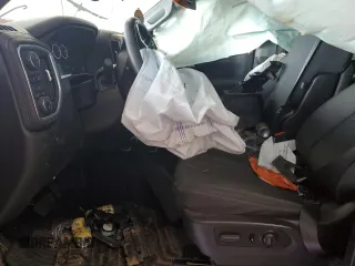 2021 Chevrolet Silverado 1500 LT z VIN 1GCPYJEK6MZ442645, wystawiony jako Copart lot #54268945 z przebiegiem Nie podano mil oraz Szkoda całkowita • Salvage title. Historia ofert i sprzedaży dostępna na DreamBid. Obrazek 7.