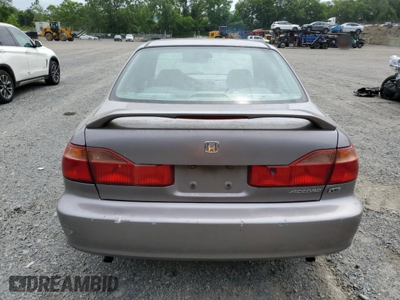2000 Honda Accord EX with VIN 1HGCG1650YA091067, listed as a Copart auction lot 61095325 with 88,924 mi miles and Clean title. Bid and sale history available at DreamBid. Image 6.