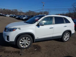 2014 Kia Sorento EX with VIN 5XYKUDA73EG481900, listed as a IAAI auction lot 41709755 with 170,551 mi miles. Bid and sale history available at carsss.com. Image 13.