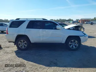 2004 Toyota 4Runner SR5 with VIN JTEBU14R840046611, listed as a IAAI auction lot 41630252 with 262,946 mi miles and . Bid and sale history available at DreamBid. Image 14.