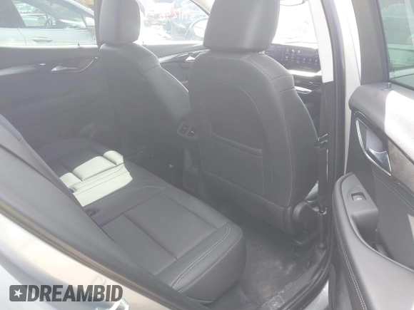 2024 Buick Envision Preferred with VIN LRBFZME44RD072472, listed as a IAAI auction lot 41991256 with 10,678 mi miles. Bid and sale history available at carsss.com. Image 8.