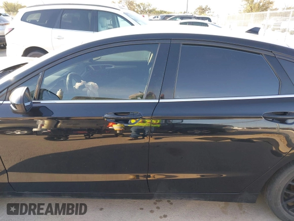 2019 Ford Fusion SE with VIN 3FA6P0HD3KR250483, listed as a IAAI auction lot 41866151 with 115,849 mi miles. Bid and sale history available at carsss.com. Image 14.