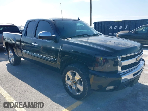 2011 Chevrolet Silverado 1500 LT with VIN 1GCRCSE05BZ408348, listed as a IAAI auction lot 42150412 with 300,795 mi miles and . Bid and sale history available at DreamBid. Image 1.