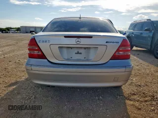 2001 Mercedes-Benz C 320 с VIN WDBRF64J01F043584, выставлен на аукционе Copart как лот 62385365 с пробегом Не указан миль и Списание • Salvage title. История ставок и продаж доступна на DreamBid. Изображение 6.