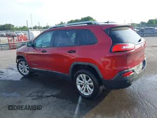 2015 Jeep Cherokee Sport z VIN 1C4PJLAB7FW637356, wystawiony jako IAAI lot #42160364 z przebiegiem 180 310 mil mil oraz . Historia ofert i sprzedaży dostępna na DreamBid. Obrazek 14.