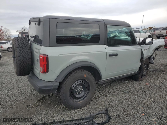 2022 Ford Bronco with VIN 1FMDE5AH3NLB08313, listed as a Copart auction lot 81641324 with 25,636 mi miles and Salvage Title. Bid and sale history available at carsss.com. Image 3.