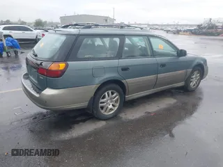 2001 Subaru Legacy Outback with VIN 4S3BH675817673102, listed as a IAAI auction lot 42257169 with Not provided miles and . Bid and sale history available at DreamBid. Image 4.