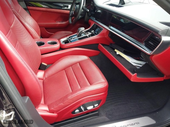 2021 Porsche Panamera with VIN WP0AJ2A73ML116385, listed as a IAAI auction lot 41549006 with 50,292 mi miles. Bid and sale history available at carsss.com. Image 5.
