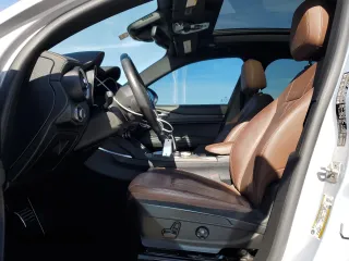 2022 Alfa Romeo Stelvio Veloce z VIN ZASPAKBN3N7D45240, wystawiony jako Copart lot #84031714 z przebiegiem 29 254 mil mil oraz Szkoda całkowita • Salvage title. Historia ofert i sprzedaży dostępna na DreamBid. Obrazek 7.
