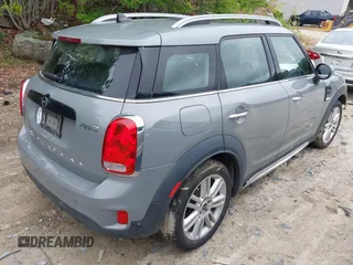 2020 MINI Countryman Cooper with VIN WMZYW5C06L3L13681, listed as a IAAI auction lot 42484453 with 87,221 mi miles and . Bid and sale history available at DreamBid. Image 4.
