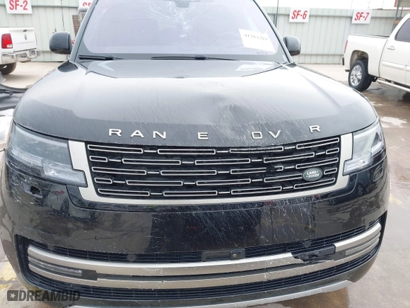 2022 Land Rover Range Rover SE with VIN SALKPBFU1NA003011, listed as a IAAI auction lot 41283429 with 37,542 mi miles. Bid and sale history available at carsss.com. Image 6.
