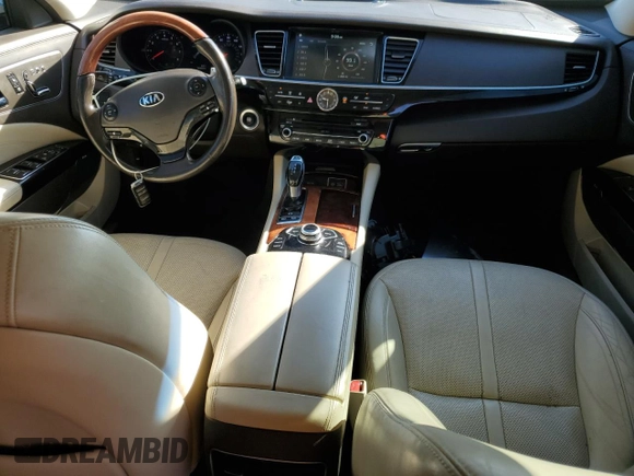 2016 Kia K900 Luxury with VIN KNALU4D3XG6031483, listed as a Copart auction lot 82570674 with 92,402 mi miles and Salvage Title. Bid and sale history available at carsss.com. Image 8.