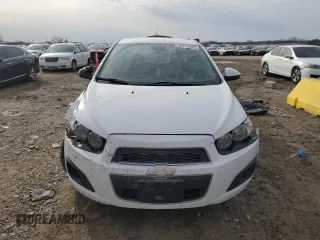 2013 Chevrolet Sonic LS z VIN 1G1JA6SHXD4228652, wystawiony jako Copart lot #48116655 z przebiegiem 170 306 mil mil oraz Szkoda całkowita • Salvage title. Historia ofert i sprzedaży dostępna na DreamBid. Obrazek 5.