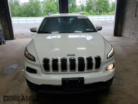 2016 Jeep Cherokee Latitude с VIN 1C4PJMCS8GW215956, выставлен на аукционе Copart как лот 61360485 с пробегом 101 150 миль миль и Списание • Salvage title. История ставок и продаж доступна на DreamBid. Изображение 5.