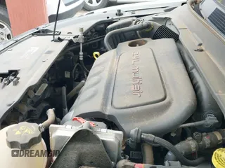 2018 Jeep Compass Sport with VIN 3C4NJCABXJT438923, listed as a IAAI auction lot 42587692 with 59,710 mi miles and . Bid and sale history available at DreamBid. Image 19.