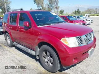 2006 Nissan Pathfinder SE z VIN 5N1AR18U66C614013, wystawiony jako IAAI lot #42004323 z przebiegiem 139 868 mil mil oraz . Historia ofert i sprzedaży dostępna na DreamBid. Obrazek 1.
