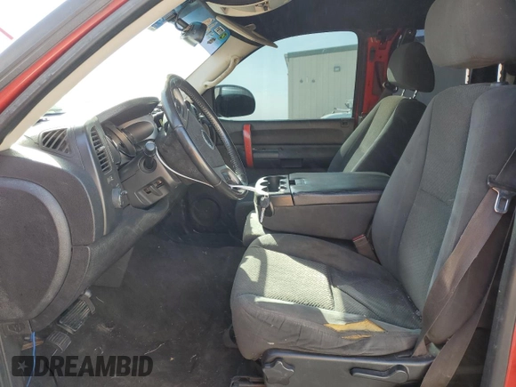 2007 Chevrolet Silverado 1500 LT w/1LT with VIN 2GCEC19C071643236, listed as a Copart auction lot 49526005 with 193,730 mi miles and Clean Title. Bid and sale history available at carsss.com. Image 7.