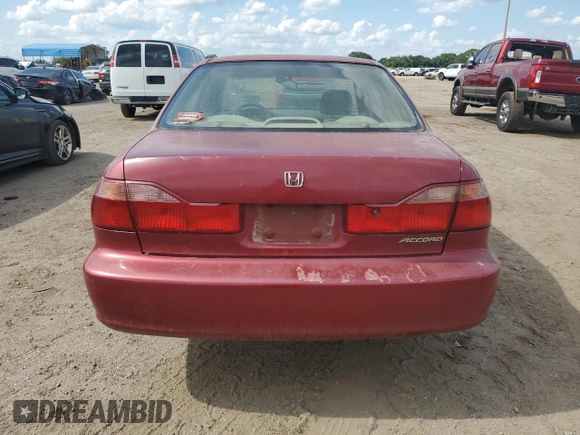 2000 Honda Accord SE with VIN JHMCG5673YC023811, listed as a Copart auction lot 56331885 with 194,416 mi miles and Salvage title. Bid and sale history available at DreamBid. Image 6.