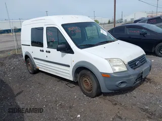 2013 Ford Transit Connect XL z VIN NM0LS6AN8DT131683, wystawiony jako IAAI lot #42343735 z przebiegiem 260 205 mil mil oraz . Historia ofert i sprzedaży dostępna na DreamBid. Obrazek 1.