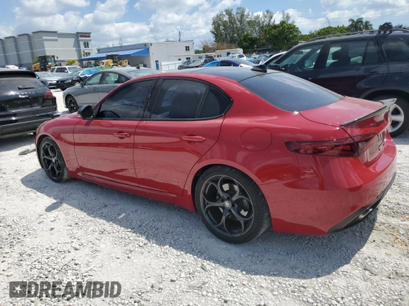 2018 Alfa Romeo Giulia z VIN ZARFAEBN6J7597215, wystawiony jako Copart lot #53338845 z przebiegiem 55 130 mil mil oraz Szkoda całkowita • Salvage title. Historia ofert i sprzedaży dostępna na DreamBid. Obrazek 2.
