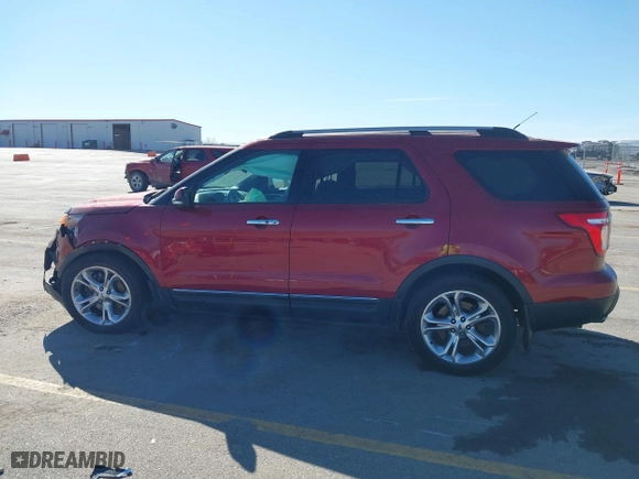2013 Ford Explorer Limited with VIN 1FM5K8F88DGC92985, listed as a IAAI auction lot 41808449 with 141,315 mi miles. Bid and sale history available at carsss.com. Image 14.