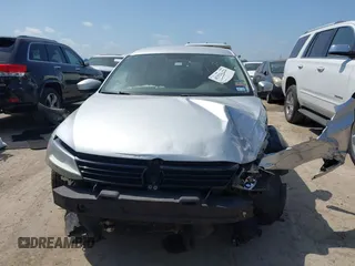 2012 Volkswagen Jetta SE with VIN 3VWBP7AJXCM340937, listed as a IAAI auction lot 42526373 with 157,113 mi miles and . Bid and sale history available at DreamBid. Image 11.