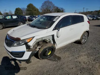 2015 Kia Sportage LX z VIN KNDPB3AC2F7761423, wystawiony jako Copart lot #87729725 z przebiegiem 172 404 mil mil oraz Szkoda całkowita • Salvage title. Historia ofert i sprzedaży dostępna na DreamBid. Obrazek 1.