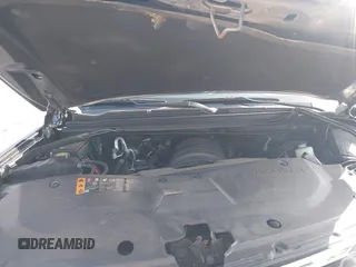 2020 Chevrolet Suburban LT z VIN 1GNSCHKC8LR157188, wystawiony jako IAAI lot #41578614 z przebiegiem 82 566 mil mil oraz . Historia ofert i sprzedaży dostępna na DreamBid. Obrazek 10.
