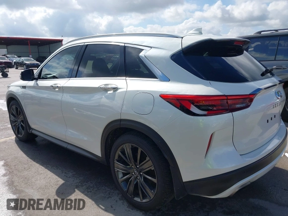 2020 Infiniti QX50 Luxe with VIN 3PCAJ5M14LF116289, listed as a IAAI auction lot 42519638 with 54,022 mi miles and . Bid and sale history available at DreamBid. Image 3.