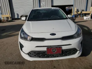 2021 Kia Rio LX with VIN 3KPA24AD2ME425093, listed as a Copart auction lot 47446655 with 62,306 mi miles and Salvage Title. Bid and sale history available at carsss.com. Image 5.