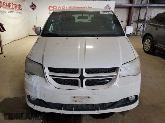 2011 Dodge Grand Caravan R/T with VIN 2D4RN7DG4BR765667, listed as a Copart auction lot 84329264 with 249,191 mi miles and Clean Title. Bid and sale history available at DreamBid. Image 5.