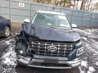 2024 Hyundai Venue SEL with VIN KMHRC8A39RU285918, listed as a IAAI auction lot 41480084 with 4,824 mi miles and . Bid and sale history available at DreamBid. Image 12.
