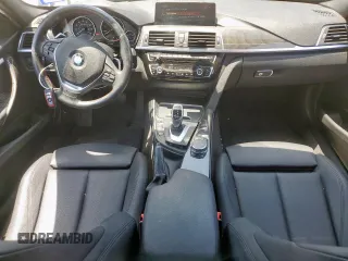 2017 BMW 3 Series 330i с VIN WBA8B9G32HNU56532, выставлен на аукционе Copart как лот 59811845 с пробегом 67 860 миль миль и Списание • Salvage title. История ставок и продаж доступна на DreamBid. Изображение 8.