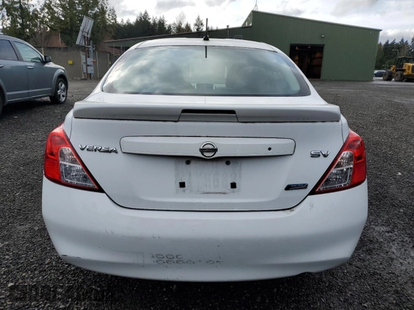 2014 Nissan Versa SV with VIN 3N1CN7AP2EL830172, listed as a Copart auction lot 51309265 with 163,982 mi miles and Clean Title. Bid and sale history available at DreamBid. Image 6.