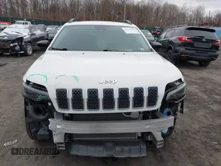 2022 Jeep Cherokee Limited with VIN 1C4PJMDX6ND550698, listed as a IAAI auction lot 41238598 with 18,006 mi miles and . Bid and sale history available at DreamBid. Image 12.