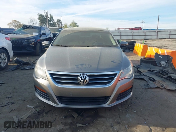 2011 Volkswagen CC Sport with VIN WVWMN7AN5BE719367, listed as a IAAI auction lot 41900740 with 156,012 mi miles. Bid and sale history available at carsss.com. Image 12.