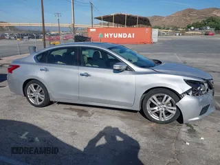 2017 Nissan Altima SR with VIN 1N4BL3AP7HC193941, listed as a IAAI auction lot 42497050 with 96,864 mi miles and . Bid and sale history available at DreamBid. Image 13.